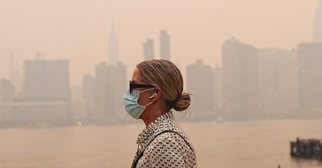 smoke-from-Canadian-wildfires-blankets-NYC-640x335.jpg