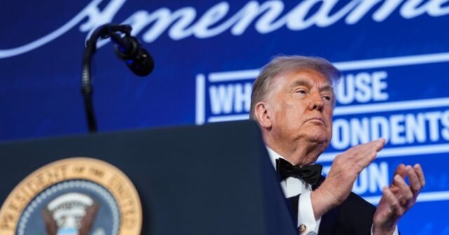 trump-applauds-rfk-jnr-640x335.jpg
