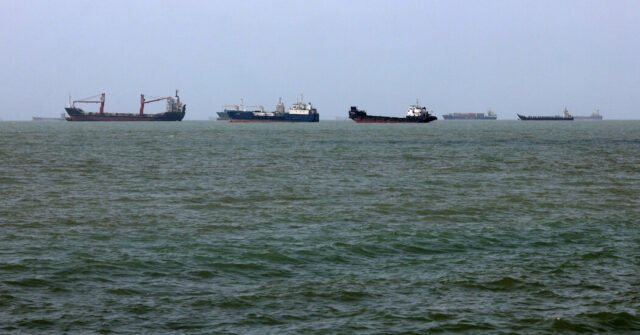 1-int-iran-hormuz-gbkp-facebookJumbo.jpg