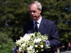 Farage è uscito ‘inorridito da un grave errore di polizia’ mentre i detective antiterrorismo di Ann Widdecombe riaprono l’indagine sul tentativo di incendiare la sua casa