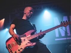 Si susseguono i tributi per il “amatissimo” musicista di 45 anni, che ha collaborato con i Wombats, morto in un incidente con un trattore
