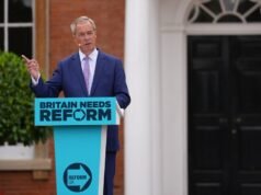 Cosa c’è da sapere sulle elezioni suppletive di oggi nel Regno Unito: Farage contro Binface