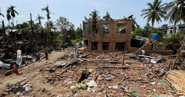 25int-rohingya-1-jgkb-facebookJumbo.jpg