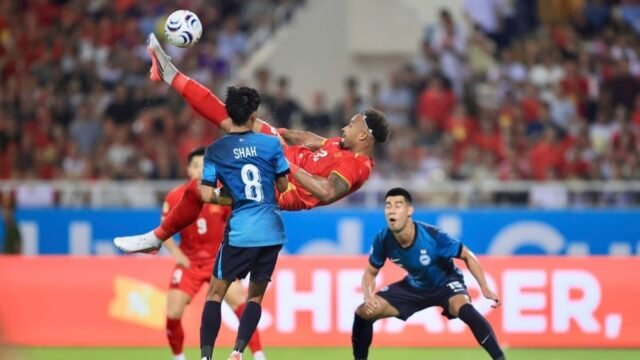 6a6d93d238580-pemain-timnas-vietnam-nguyen-xuan-son_gemini_1265_711.jpg