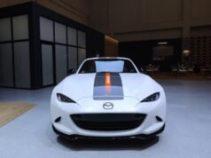 Le auto Mazda appaiono più forti senza perdere la garanzia