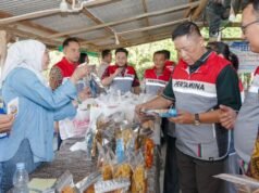 Per migliorare il benessere delle comunità costiere, Pertamina rafforza il sostegno alla trasformazione dei prodotti ittici