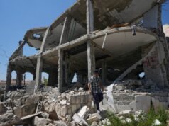Soldati libanesi feriti mentre truppe israeliane irrompono nella città meridionale