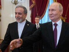 L’Iran ricorre a un’ancora di salvezza finanziaria e alle armi russe mentre Trump intensifica la “devastante” guerra economica