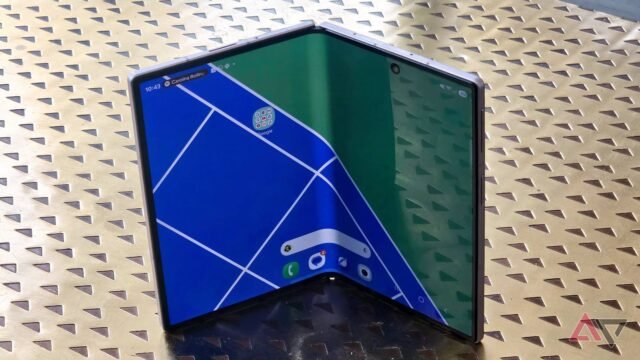 samsung-galaxy-z-fold-8-google-folder.jpg