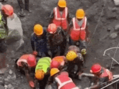 Due australiani ritrovati sani e salvi in Nepal mentre i lavoratori intrappolati venivano tratti in salvo dalla galleria