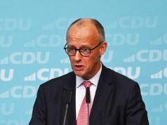 Il cancelliere tedesco Merz subisce un doppio colpo elettorale: l’AfD anti-migranti sbaraglia il suo partito nel nord-est mentre la sinistra guadagna terreno a Berlino – exit poll