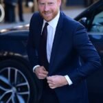 Harry partecipa ai premi WellChild senza Meghan mentre lei continua a tornare in Gran Bretagna in tono discreto