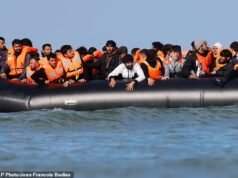 Esercito di migranti laburisti: 83.279 arrivi di piccole imbarcazioni dalle elezioni generali superano ora la forza dell’esercito regolare britannico