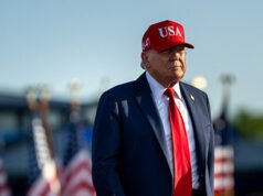 Guarda dal vivo: Donald Trump saluta il presidente cinese Xi Jinping