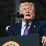 Guarda dal vivo: Donald Trump annuncia che la più grande acciaieria della storia degli Stati Uniti sarà costruita in Iowa