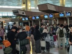 Eruzione del vulcano Anak Krakatau: la chiusura dell’aeroporto Soetta prorogata fino alle 8:59 del mattino (WIB)