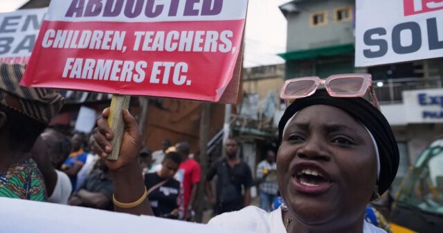 Più di 80 denunciati sono stati rapiti in Nigeria mentre la polizia trova resti umani Più di 80 denunciati sono stati rapiti in Nigeria mentre la polizia trova resti umani