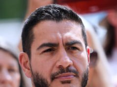 Dem El Sayed si lancia in attacchi ultra negativi contro Rogers e Trump