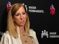 La 3 volte medaglia d’oro olimpica sponsorizza la petizione che chiede alla WNBA di definire una donna
