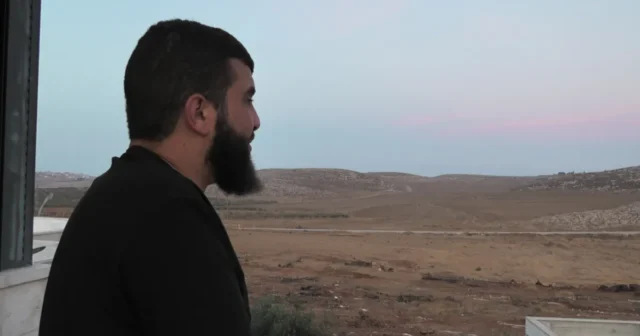 Come la squadra israeliana della “Linea Blu” si impadronisce della terra palestinese in Cisgiordania Come la squadra israeliana della “Linea Blu” si impadronisce della terra palestinese in Cisgiordania