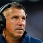 L’allenatore dei Patriots Mike Vrabel difende la posizione di TreVeyon Henderson a favore dei genitori nel caso di custodia transgender