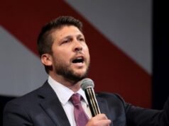 James Uthmeier, AG della Florida: l’insegnante di Sarasota ha “tentato di cancellare” l’ottavo anno per le sue opinioni conservatrici