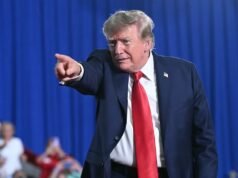 CNN, MS NOW e Politico cercano di estendere l’ordine di accesso della Casa Bianca, avvertono che Trump “ripristinerà un divieto completo” senza di esso