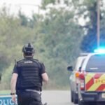 Evacuazioni vicino alla sede della Royal Air Force dopo gli arresti di esplosivi
