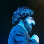 Maher: I prezzi sono aumentati, quindi Macklemore deve pagare di più per i nasi ebrei finti