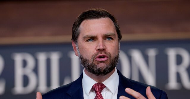 Vance annuncia 2,2 miliardi di dollari recuperati dalla frode Obamacare: la frode sta “rendendo sicuramente più costosa l’assistenza sanitaria” Vance annuncia 2,2 miliardi di dollari recuperati dalla frode Obamacare: la frode sta “rendendo sicuramente più costosa l’assistenza sanitaria”
