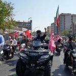 Pattuglie motociclistiche invadono le città iraniane, i checkpoint aumentano mentre il regime si prepara ai disordini