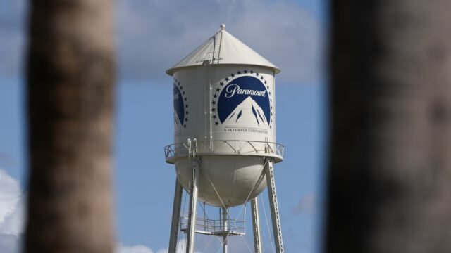 Hollywood reagisce all’accordo sulla fusione della Paramount