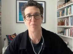 Rachel Maddow pensa che il fatto che Trump abbia bandito MSNOW, CNN e Politico insieme abbia attenuato l’impatto