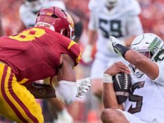Desman Stephens II della USC sospeso per un colpo sporco che ha mandato il QB dell’Oregon all’ospedale