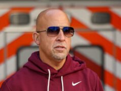 James Franklin critica aspramente la sanzione “anti-americana” inflitta alla Virginia Tech per aver dato il cinque ai cadetti
