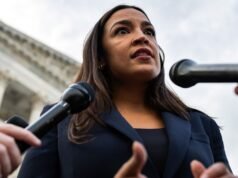 AOC critica aspramente la sala da ballo di Trump dopo che la Corte Suprema ha dato il via libera alla costruzione