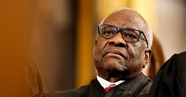 Clarence Thomas: Il Secondo Emendamento «presuppone il diritto, non lo garantisce» Clarence Thomas: Il Secondo Emendamento «presuppone il diritto, non lo garantisce»