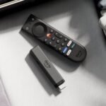 Il Fire TV Stick 4K appena annunciato da Amazon ottiene uno sconto del 50% per un periodo molto limitato