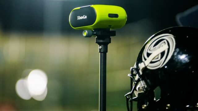 Dimentica la panoramica manuale: la fotocamera AI a doppio obiettivo di XbotGo tiene traccia di molti giochi sportivi Dimentica la panoramica manuale: la fotocamera AI a doppio obiettivo di XbotGo tiene traccia di molti giochi sportivi