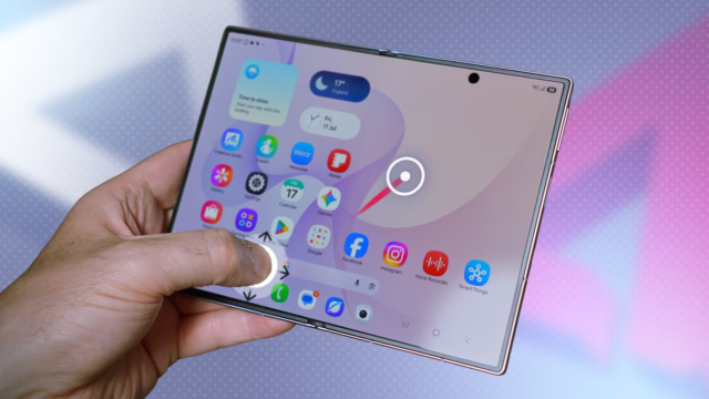 Il mio Galaxy Z Fold 8 ora può essere utilizzato con una sola mano grazie a questa app gratuita Il mio Galaxy Z Fold 8 ora può essere utilizzato con una sola mano grazie a questa app gratuita