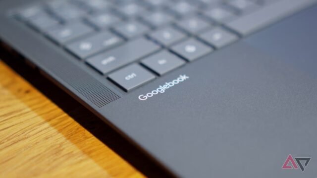 googlebook-logo-laptop.JPG