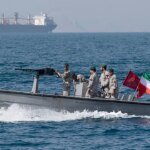 L’azienda cinese ha dato all’Iran un’ancora di salvezza per riscuotere i pedaggi Hormuz prima di staccare la spina in mezzo agli avvertimenti degli Stati Uniti