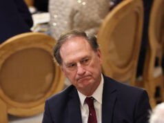 Il giudice Alito si ritira dalla principale causa sul clima contro le compagnie petrolifere