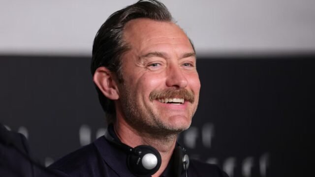 Jude Law in trattative per “Capro espiatorio” di Ari Aster con Scarlett Johansson all’A24