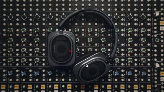 Nothing Headphone (1) Pro ha tre driver, cancellazione del rumore a 46 dB e un’insolita modalità studio Nothing Headphone (1) Pro ha tre driver, cancellazione del rumore a 46 dB e un’insolita modalità studio