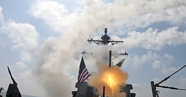 us-fires-missile-640x335.jpg