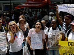 I venezuelani allagano le strade di New York per protestare contro le élite socialiste che ricevono un trattamento da VIP alle Nazioni Unite