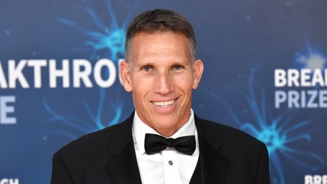 Il CEO di Mattel Ynon Kreiz si unisce alla Paramount-Warner Bros. Il CEO di Mattel Ynon Kreiz si unisce alla Paramount-Warner Bros.
