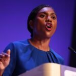 Non ditemi che non sono britannica: la signora Badenoch dà entrambi i colpi alla riforma per “cercare di riportare indietro il Regno Unito”