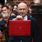 DANIEL HANNAN: Quando gli elettori si renderanno conto del fatto che non esiste un albero magico dei soldi, nonostante tutti gli omaggi distribuiti dal Labour?